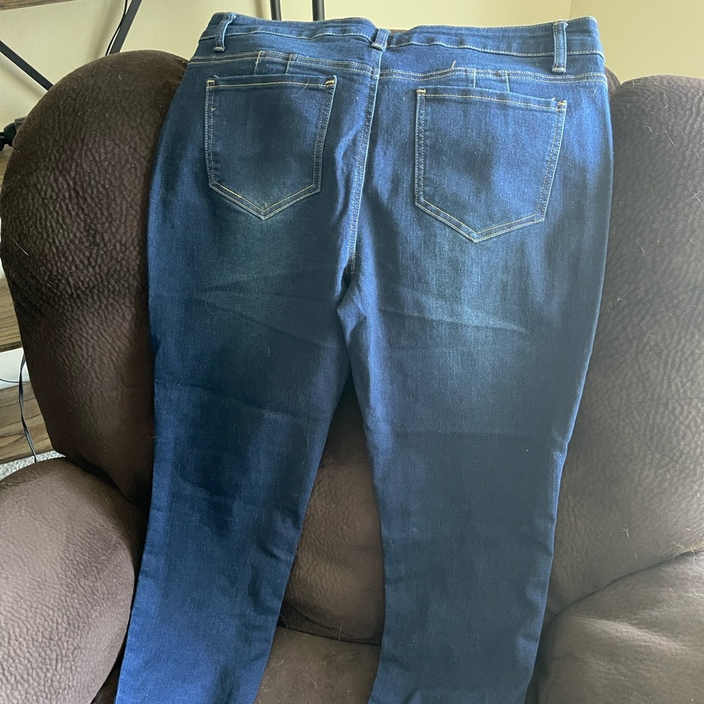 Toxica Beautiful People Jeggings Dark Wash